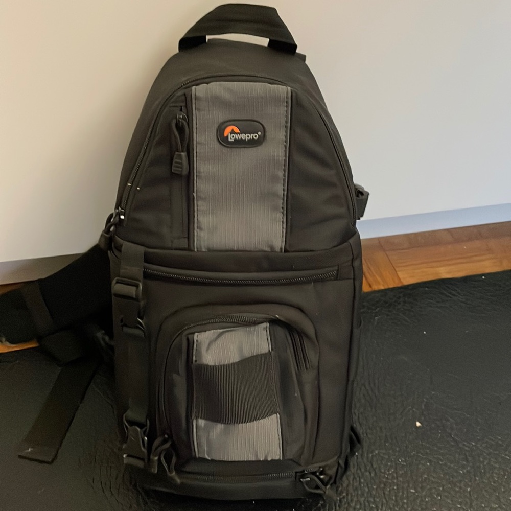 LowerPro Camera/Photography Slink backpack